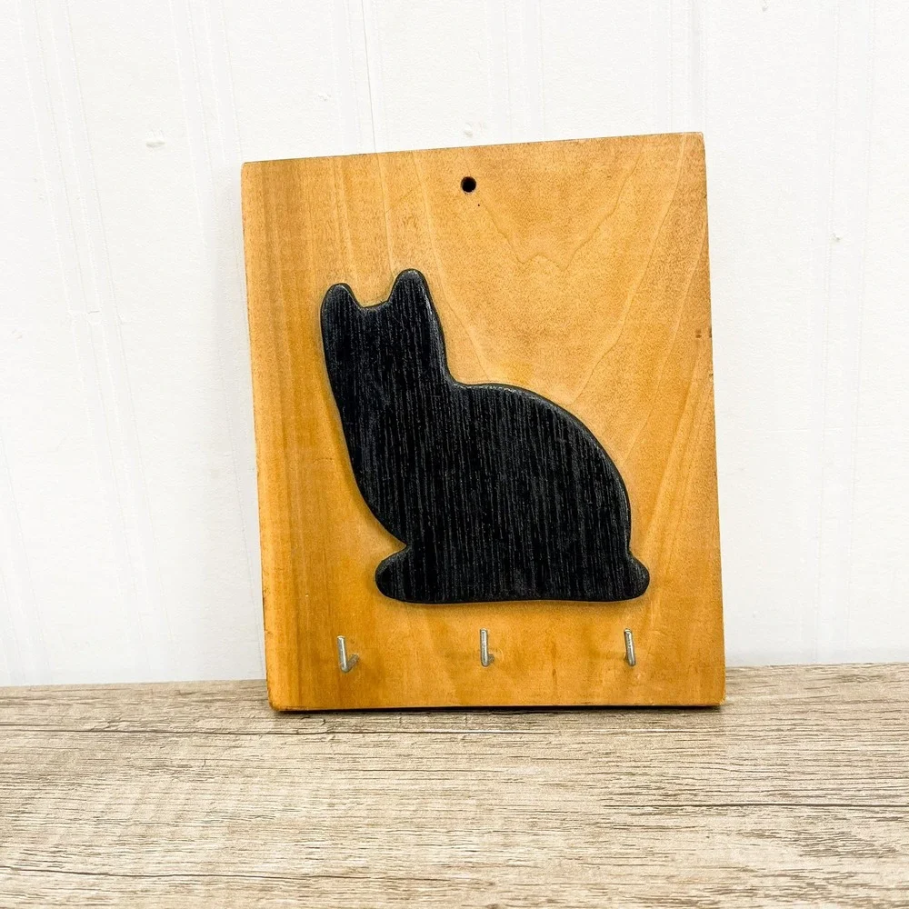 Vintage Handmade Wooden Black Cat Key Holder Wall Plaque 3 Hooks Farmhouse Decor